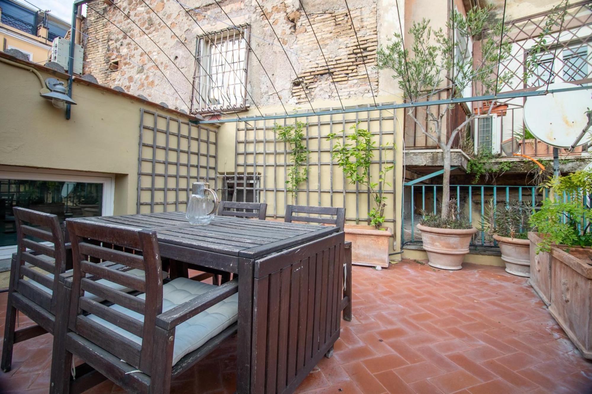 Apartamento Attico Minerva Con Due Terrazze Roma